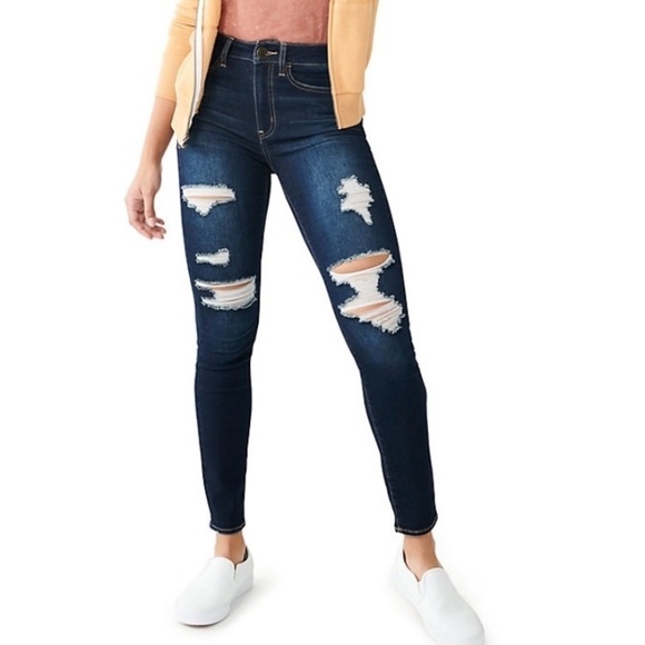 Nwt So High Rise Ultimate Distressed Jeggings - Picture 1 of 5